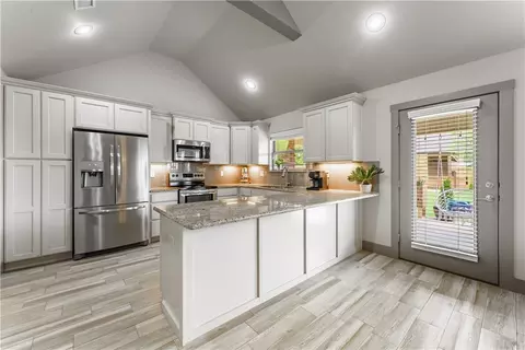 Kitchen - 950 Sunset Ln, Centerton, AR 72719 photo 1 of 4