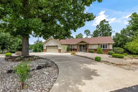 9 Mckenzie Dr, Bella Vista, AR 72715