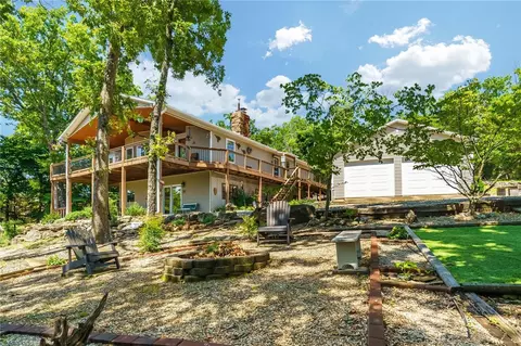 22451 Indian Point Rd, Garfield, AR 72732