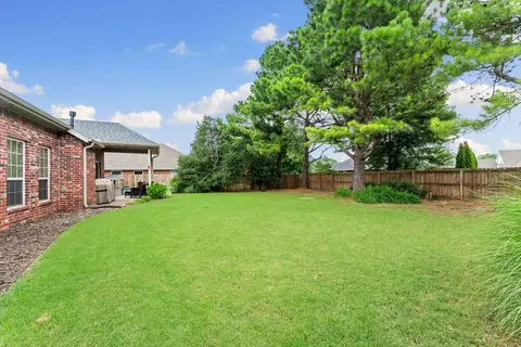 1409 S Breckenridge Loop, Rogers, AR 72756 photo 16
