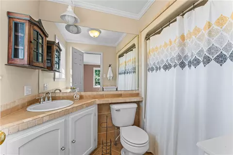 Bath - 3128 Silver Valley Rd, Harrison, AR 72601 photo 3 of 5