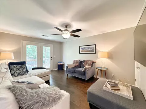 409 Bluff Dr, Lowell, AR 72745 photo 8