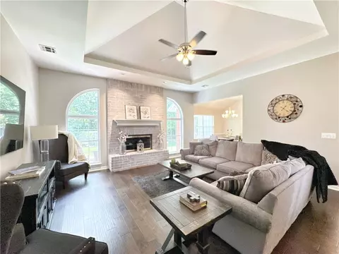 409 Bluff Dr, Lowell, AR 72745 photo 6