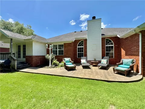 409 Bluff Dr, Lowell, AR 72745 photo 31