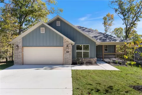 71 Wandsworth Dr, Bella Vista, AR 72715