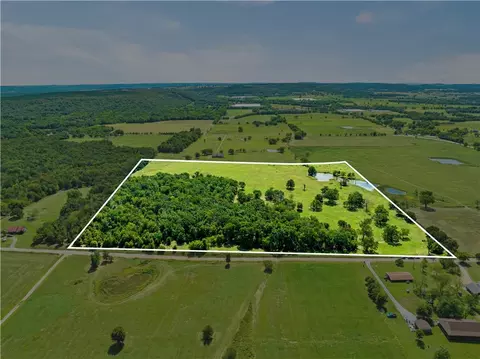 17171 Winwood Ranch Rd, Siloam Springs, AR 72761