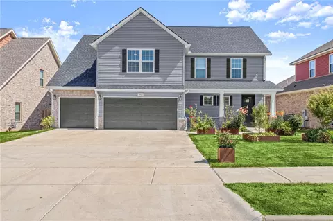2500 SW 18th St, Bentonville, AR 72713