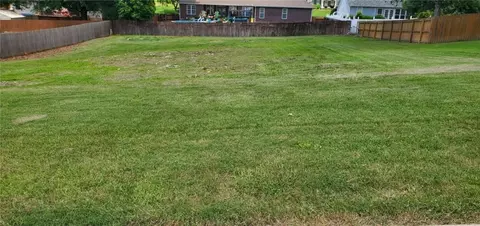 307 Pebble Beach Dr, Harrison, AR 72601