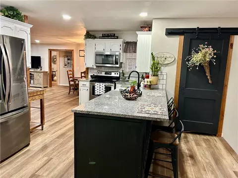 Kitchen - 3383 Sr 164 E, Dover, AR 72837 photo 1 of 9