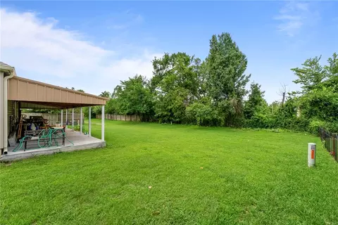 2302 12th Pl, Rogers, AR 72758 photo 30
