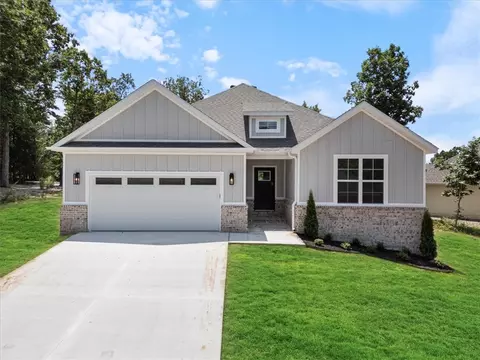 9 Ayr Dr, Bella Vista, AR 72715
