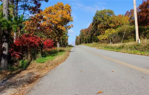 3990 Cr-207, Eureka Springs, AR 72632