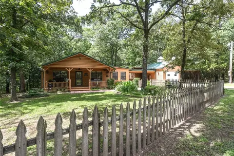 292 Fox Creek Rd, Kansas, OK 74347