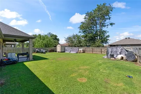 Exterior - 910 Bob Glen Cir, Centerton, AR 72719 photo 3 of 4