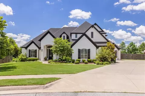 1200 Birkshire Cir, Cave Springs, AR 72718