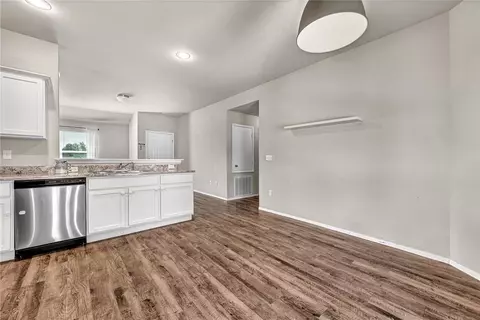 2100 B Pl, Rogers, AR 72758 photo 4