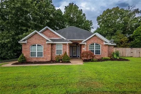 14 Slifer Dr, Bella Vista, AR 72714