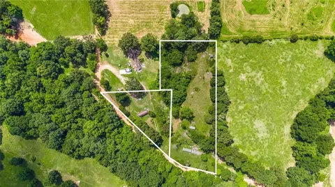 6604 W And 6640 W Davis Rd, Fayetteville, AR 72704