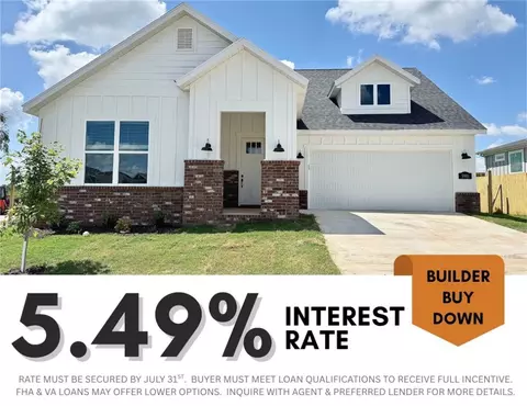 5901 SW Coywolf St, Bentonville, AR 72713