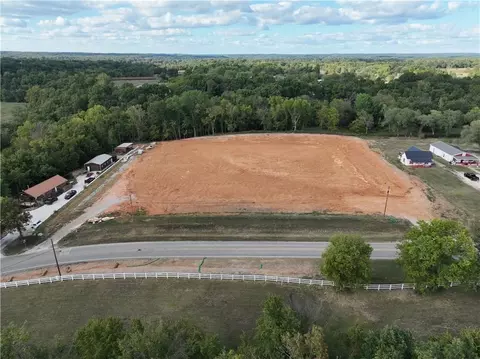 850 E Pickens Rd, Pea Ridge, AR 72751