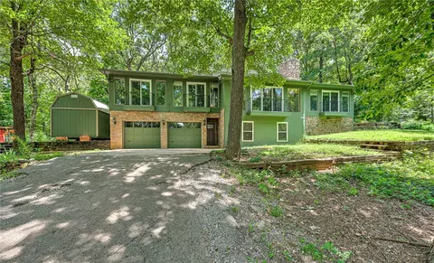 5628 S Shaeffer Rd, Fayetteville, AR 72701