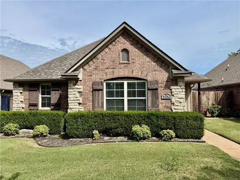 3106 Warberry Ave, Bentonville, AR 72713