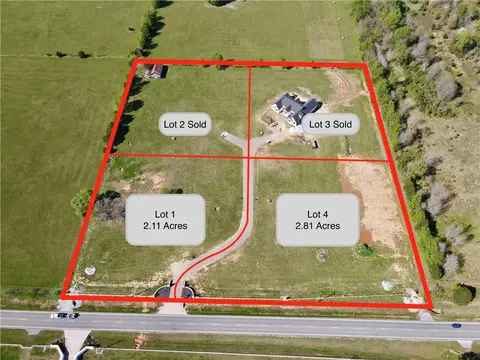 3170 W Bowen Blvd, Fayetteville, AR 72703