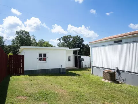15778 Roberts Loop, Garfield, AR 72732 photo 9