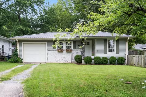405 Kate Smith St, Prairie Grove, AR 72753