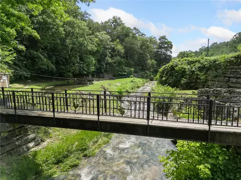 350 Devitos Loop, Harrison, AR 72601 photo 4