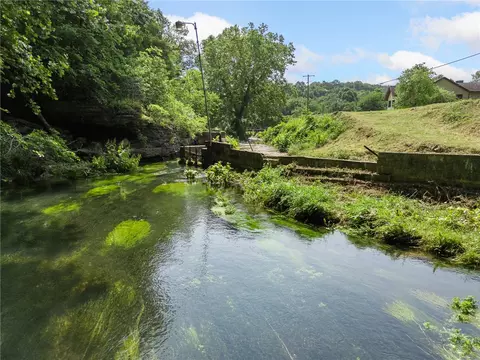350 Devitos Loop, Harrison, AR 72601 photo 8