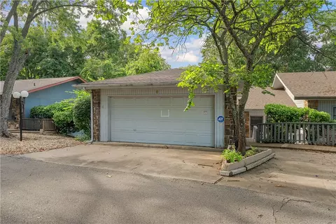6 Barbara Ln, Bella Vista, AR 72715