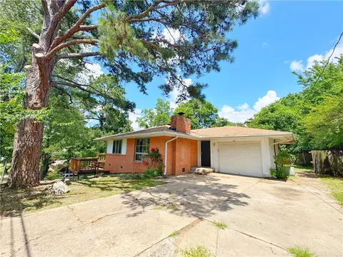 1817 S El Paso Ave, Russellville, AR 72801