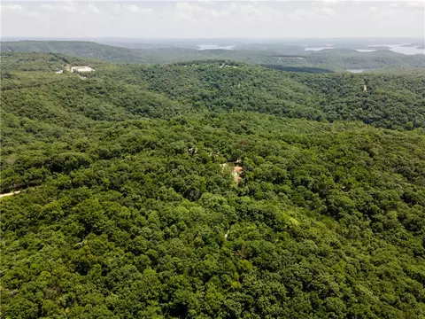 Huckleberry Circle, Rogers, AR 72756 photo 6