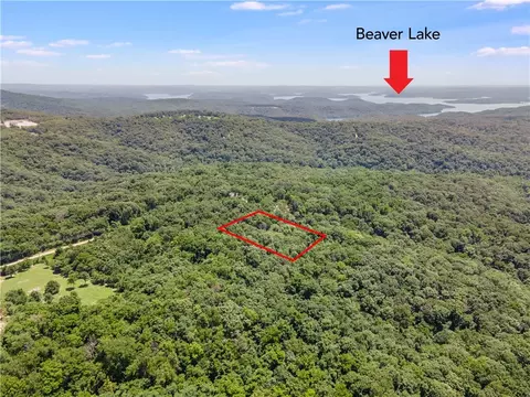 Huckleberry Circle, Rogers, AR 72756