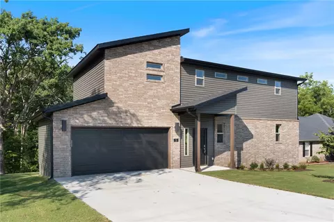 5 Hebrides Ln, Bella Vista, AR 72715