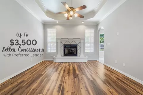 1100 SW Tinsley St, Bentonville, AR 72712