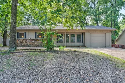 5 Thetford Dr, Bella Vista, AR 72715