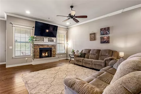 Living - 219 Monroe St, Centerton, AR 72719 photo 1 of 1