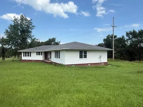 Exterior - 10127 State Highway 22, Paris, AR 72855 photo 2 of 3