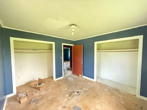 Bedroom - 10127 State Highway 22, Paris, AR 72855 photo 2 of 5