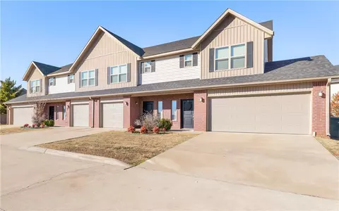 2701-2707 W Shasta Rd, Rogers, AR 72758