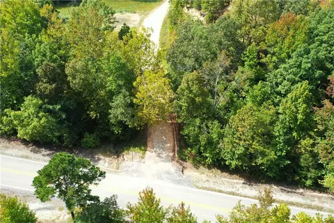 Frosty Knapp Road, Pineville, AR 72566