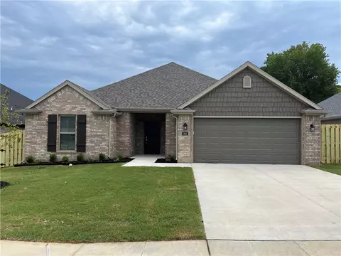 393 Smith St, West Fork, AR 72774