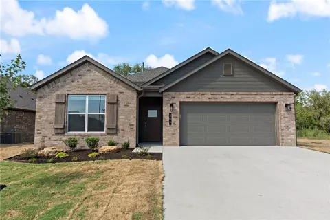 309 Hondo St, Siloam Springs, AR 72761