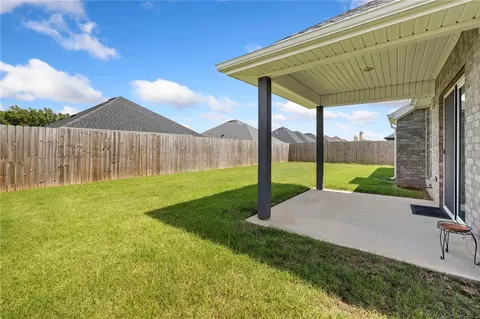 Exterior - 421 Coconut Ln, Centerton, AR 72719 photo 3 of 5
