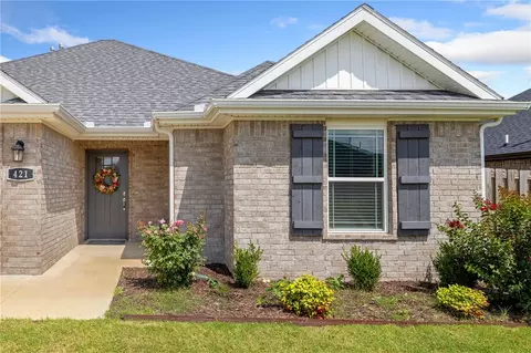 Exterior - 421 Coconut Ln, Centerton, AR 72719 photo 2 of 5