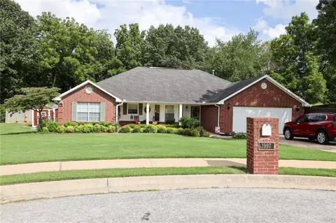 1997 NW Silverado Pl, Springdale, AR 72762