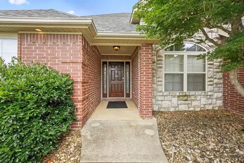 1121 Coventry Ln, Centerton, AR 72719 photo 2
