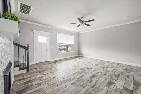 Living - 203 Vicks Cir, Centerton, AR 72719 photo 4 of 4